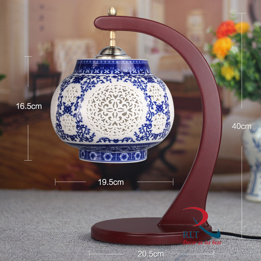HANGING WOODEN LAMP A 388