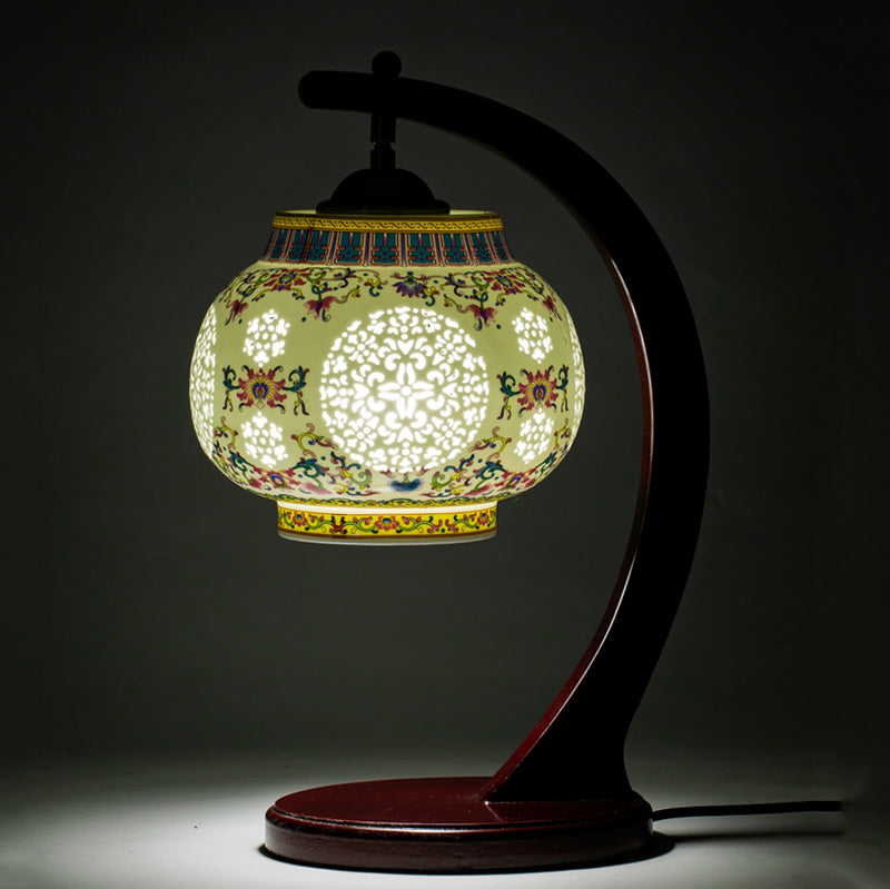 HANGING WOODEN LAMP A 388